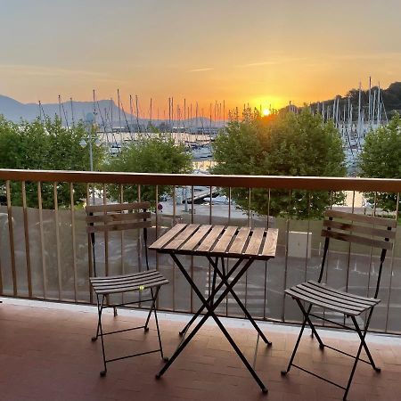 Appartement Les Pieds Dans L'Eau Saint-Mandrier-sur-Mer Exterior foto