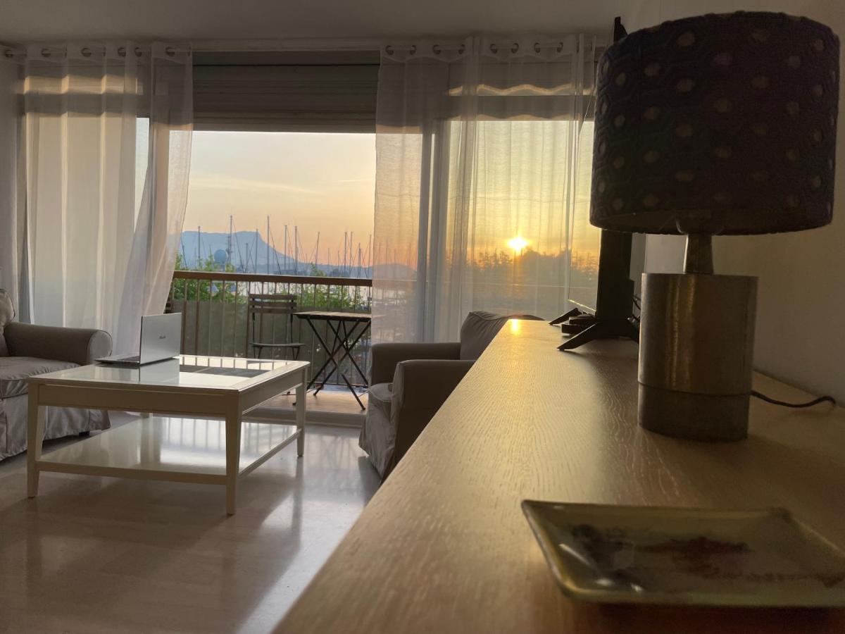Appartement Les Pieds Dans L'Eau Saint-Mandrier-sur-Mer Exterior foto