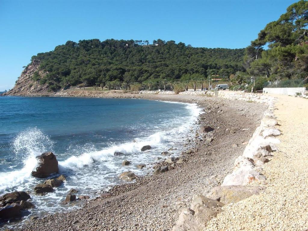 Appartement Les Pieds Dans L'Eau Saint-Mandrier-sur-Mer Exterior foto