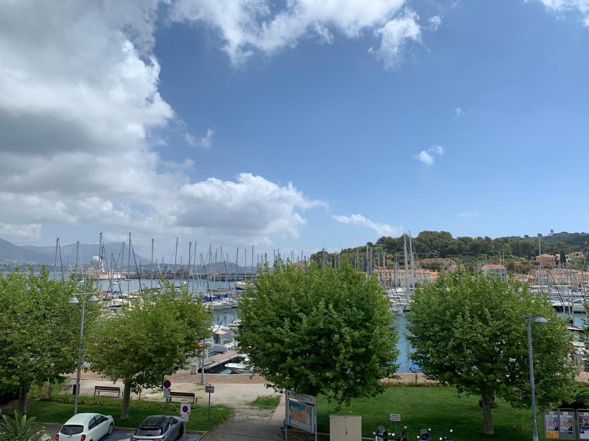 Appartement Les Pieds Dans L'Eau Saint-Mandrier-sur-Mer Exterior foto